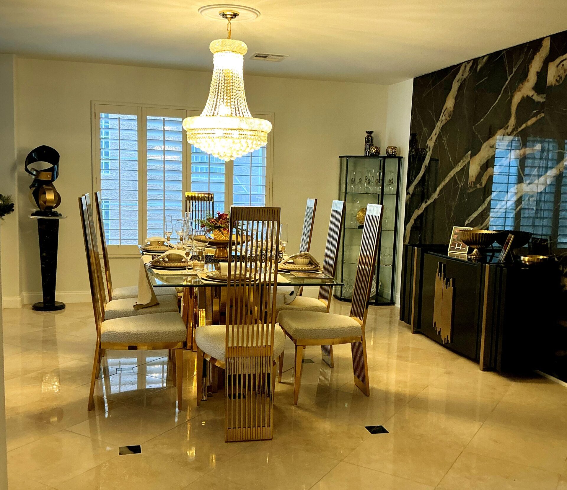 08e53b0e 727d 4c43 8657 b2f0076c357a